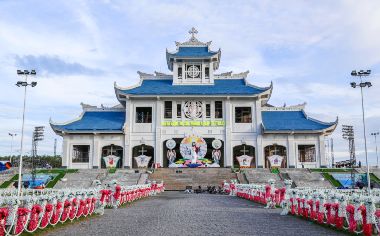 Tiểu vương cung thánh đường La Vang